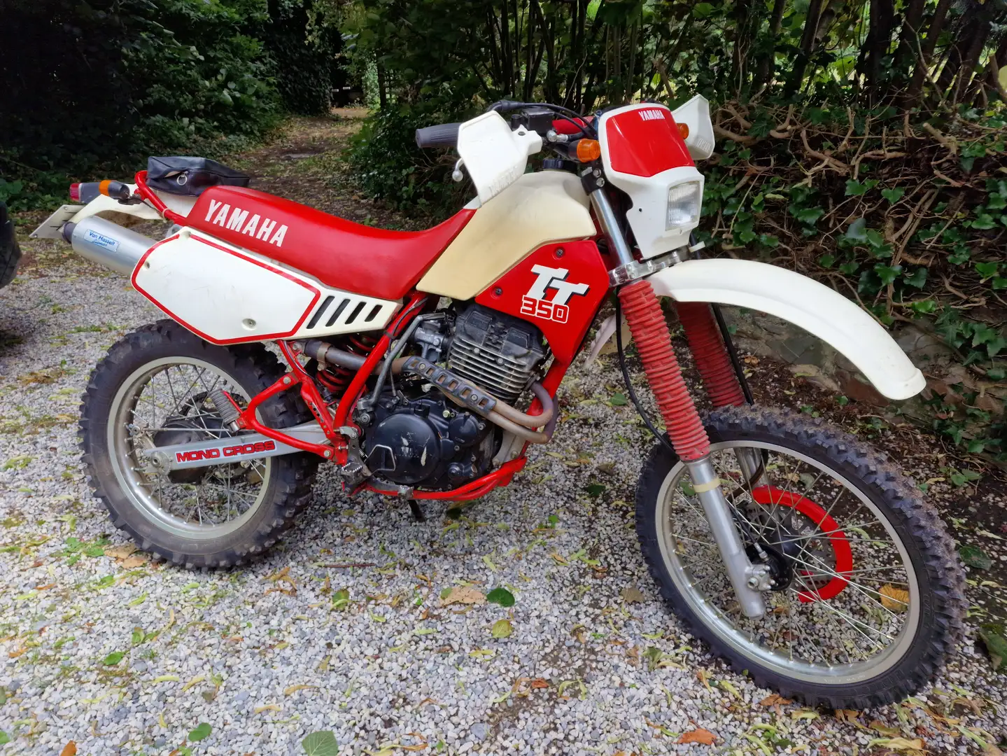 Yamaha TT 350 Czerwony - 2