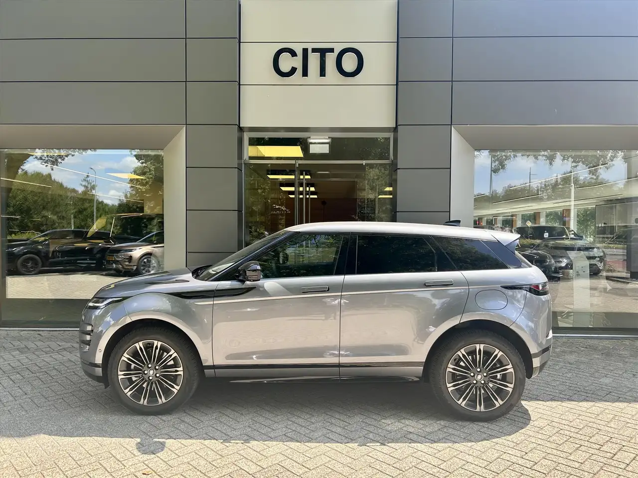 Land Rover Range Rover Evoque 2026