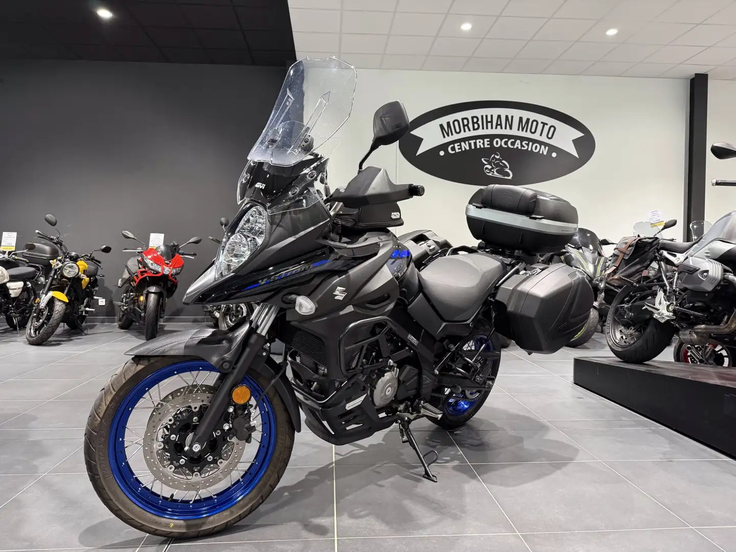 Suzuki V-Strom 650 XT Noir - 1