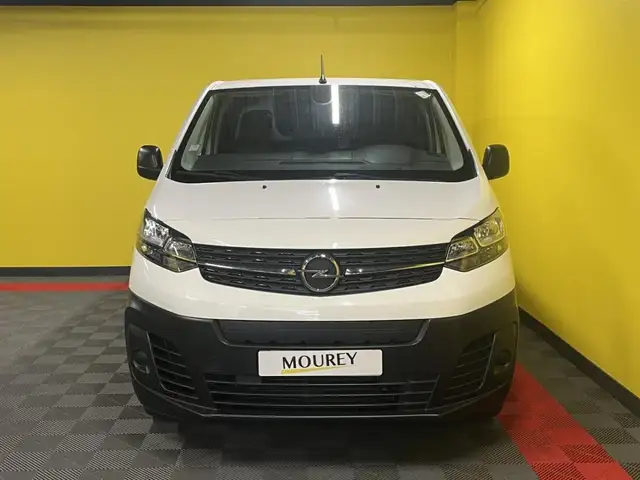 Opel Vivaro view 6
