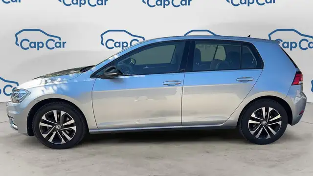 Volkswagen Golf view 2