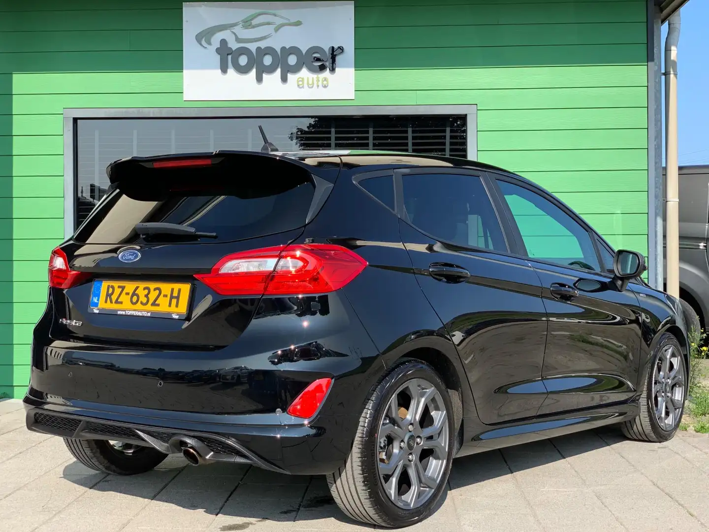 Ford Fiesta 1.0 EcoBoost ST-Line | Navigatie | B&O | CruiseCon Zwart - 2