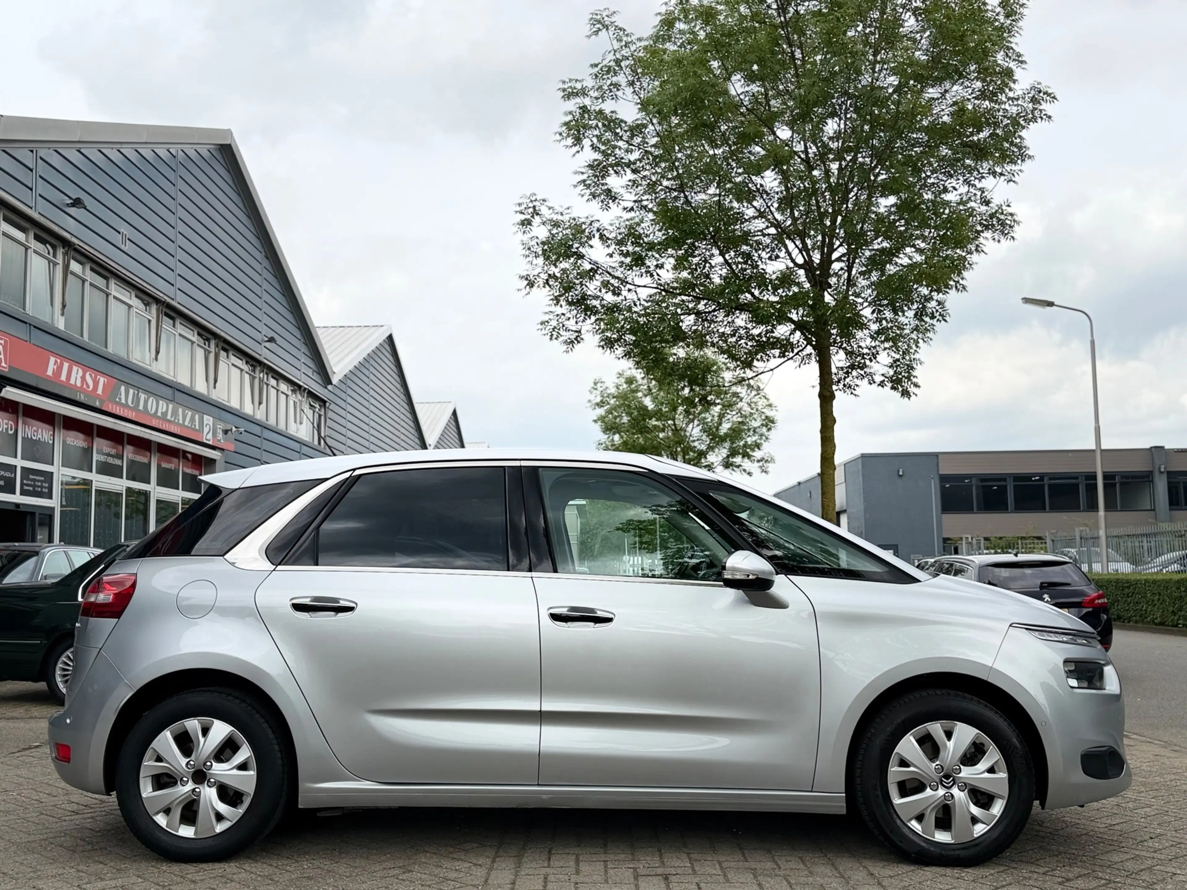 Citroen C4 Picasso 1.6 VTi Tendance KEYLESS/STOELVERW/DODEHOEK-ASSIST — photo 4