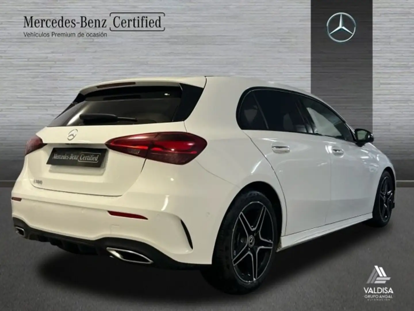 Mercedes-Benz A 180 AMG Line (EURO 6d) - 2