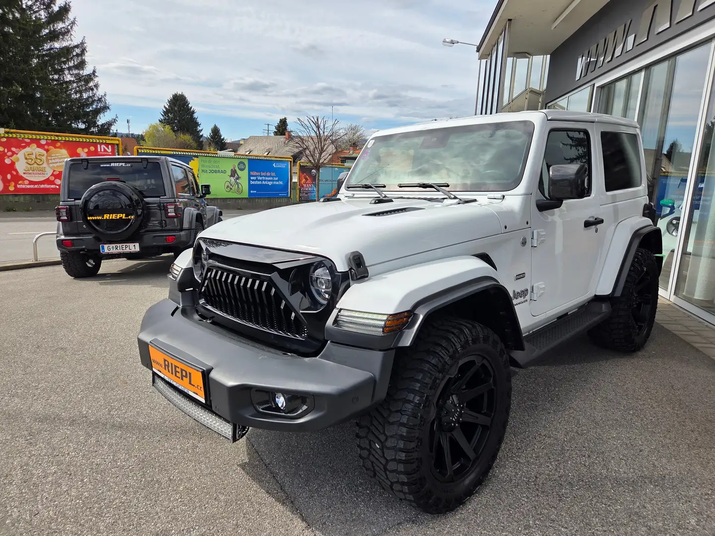 Jeep Wrangler Overland LKW 2 Sitzer 305/55/20 Räder Navi LED Weiß - 1