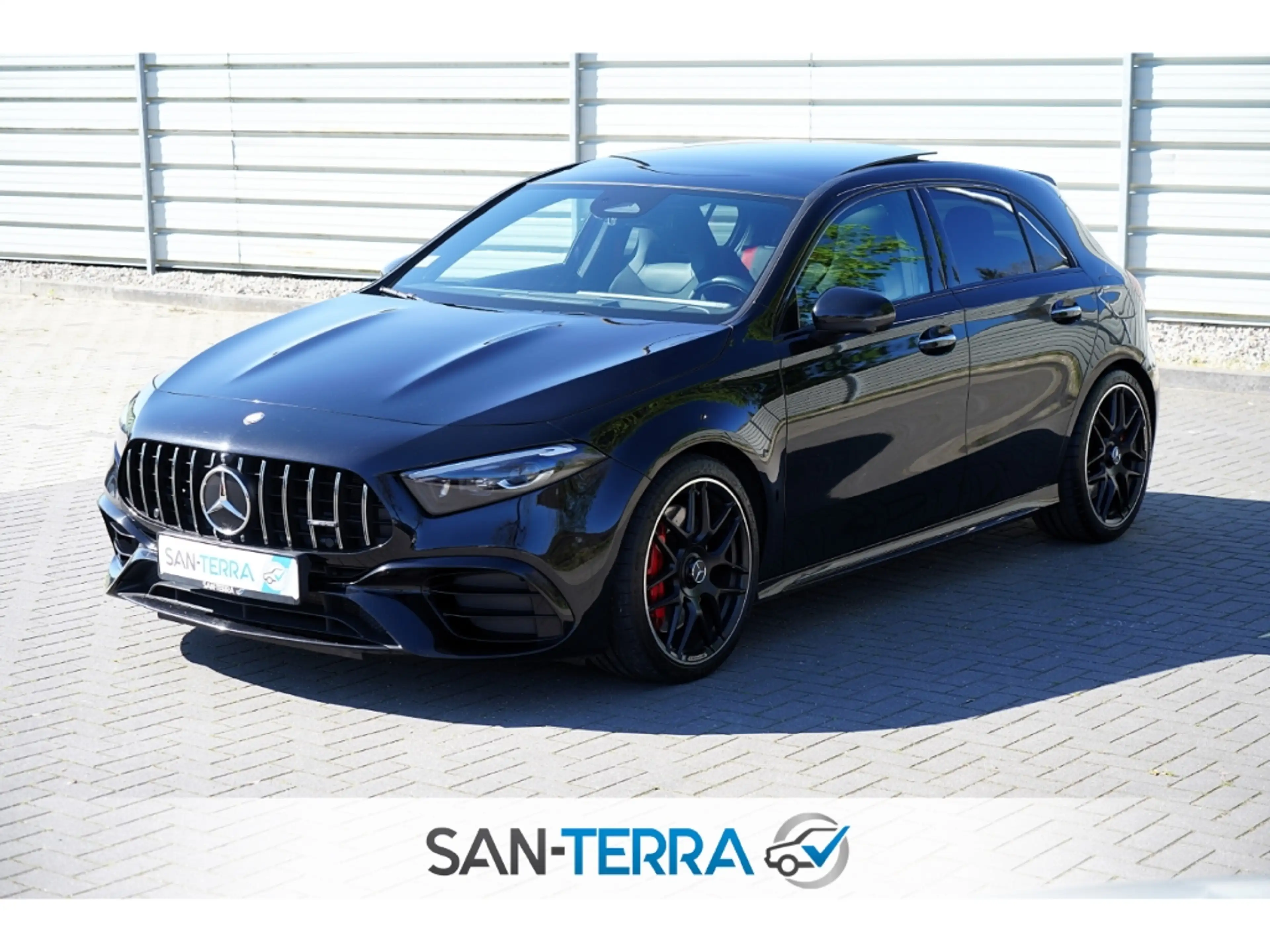 Mercedes-Benz A 45 AMG S 4M NIGHT PANO*HUD*BUR*KEY*SOUND*MULTIBEAM*360-KA — photo 5