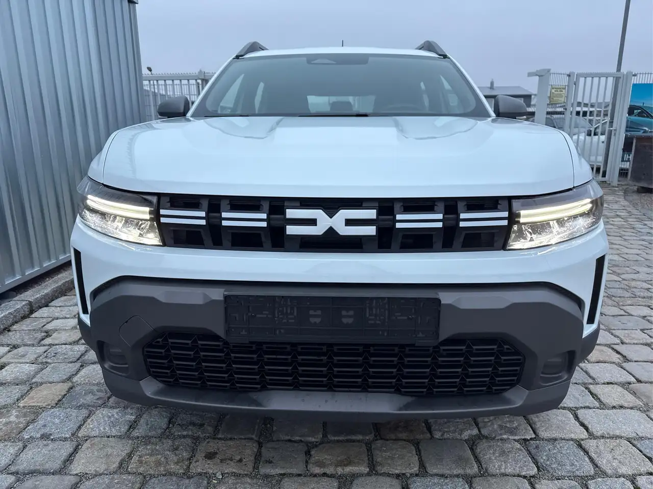Dacia Duster 2026 — фото 10