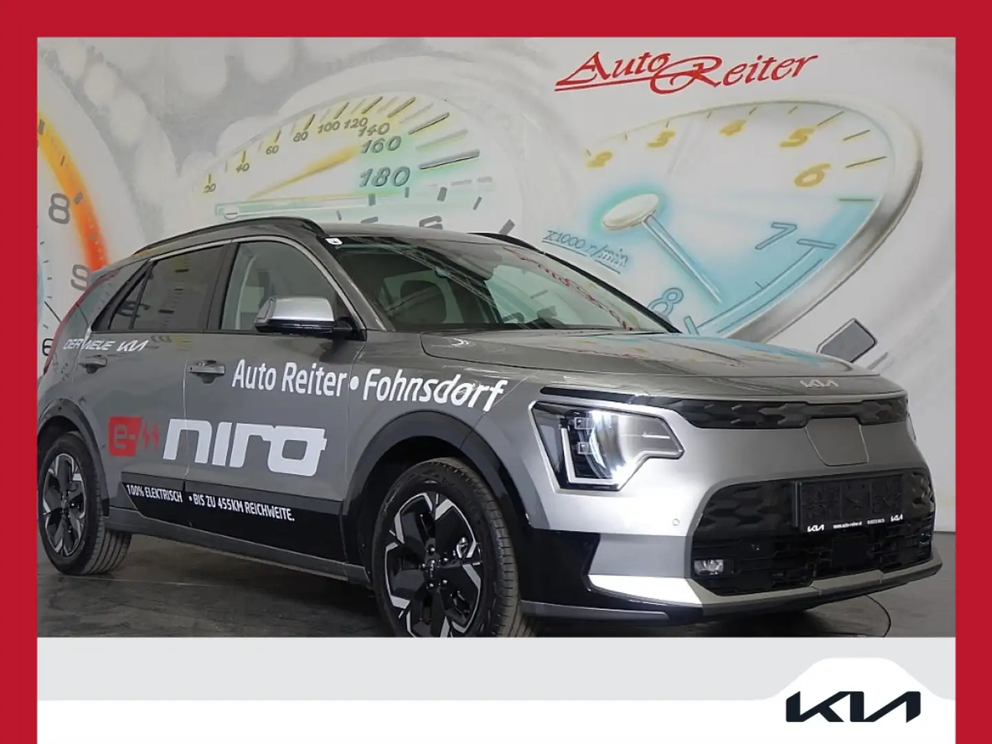 Kia e-Niro E-Niro 64kWh GOLD Aut. *LED, NAVI, V2L, WÄRMEPU... Grau - 1