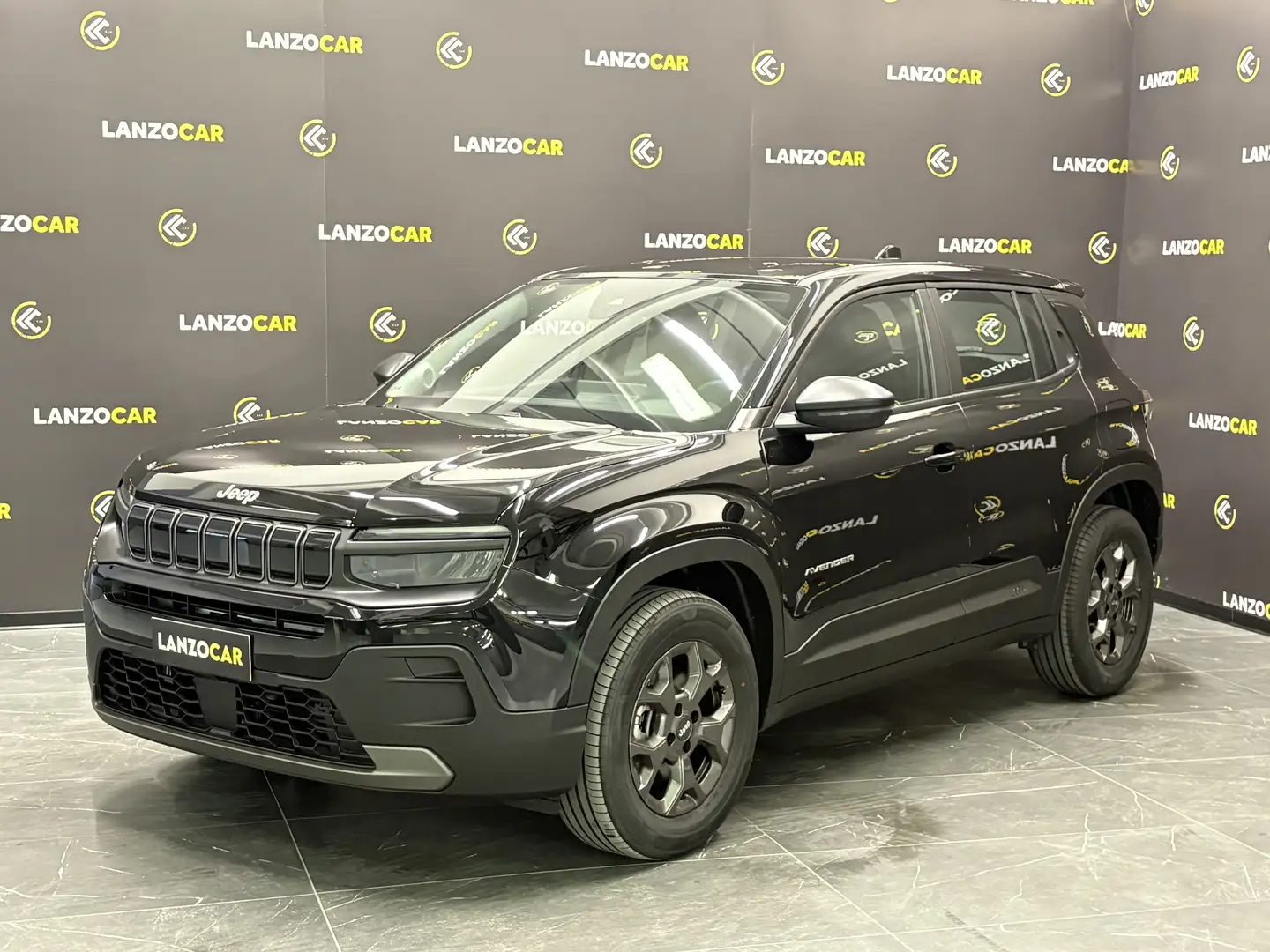 Jeep Avenger 1.2 *LONGITUDE*AUTOMATICA*LIST PRICE €29080* Zwart - 1
