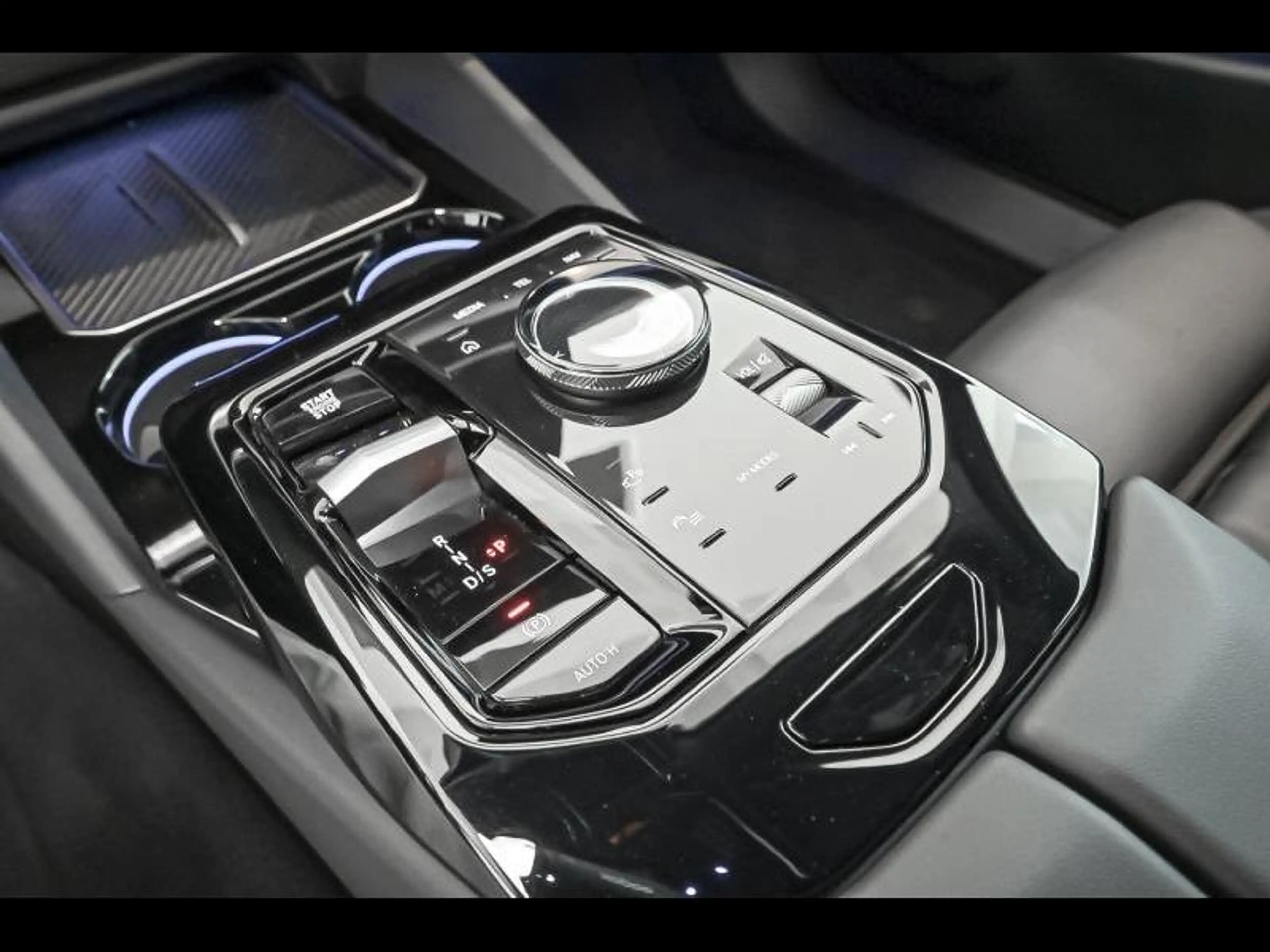 BMW 530 530e xDrive Touring | Msport Pro | Comfort | Cam | — photo 12