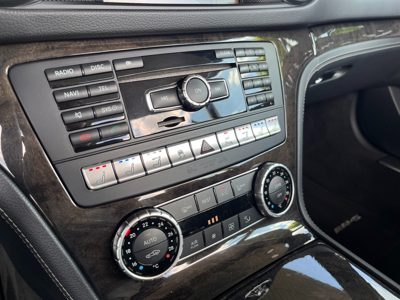 Mercedes-Benz SL 350 350 - AMG STYLING - PANO - MASSAGE — photo 24