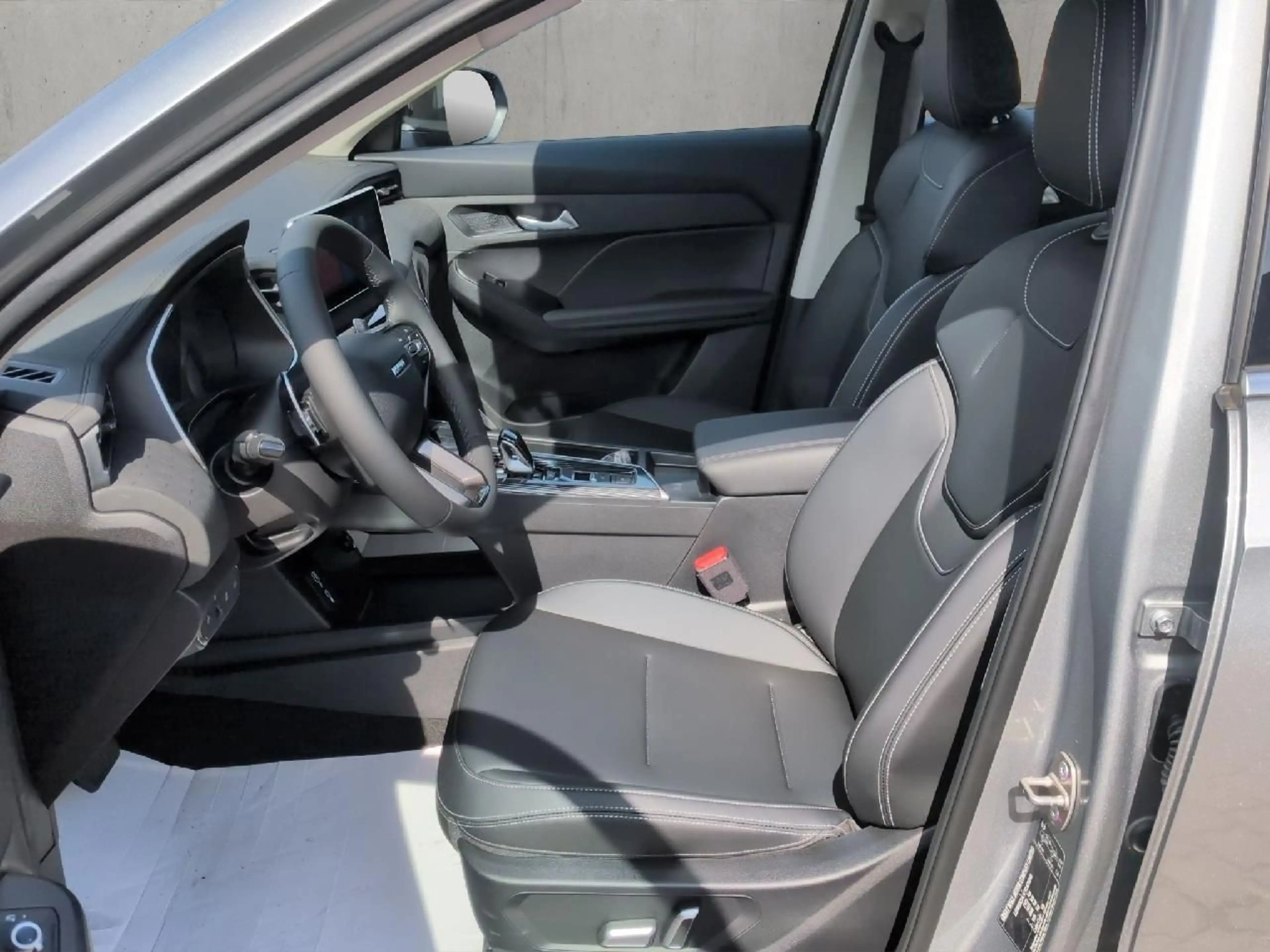 GWM HAVAL Jolion Pro Haval Jolion Pro 1.5 Turbo 130 kW FWD Premium — photo 8