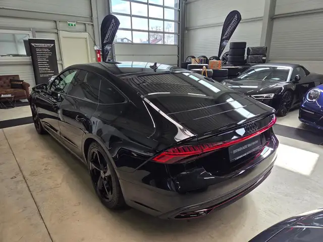 Audi A7 view 13