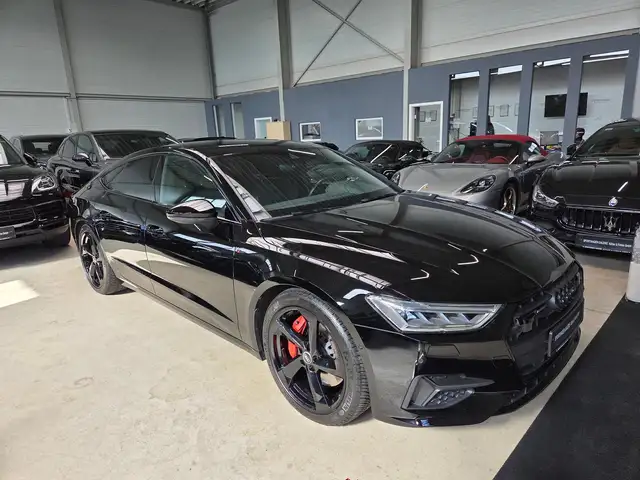 Audi A7 view 8