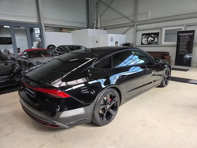 Audi A7 view 10