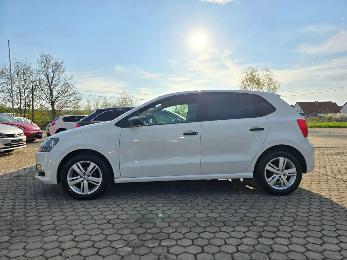 Volkswagen Polo V Trendline/ Wenig KM/ Tempo/ Klima/TÜV NEU Weiß - 2