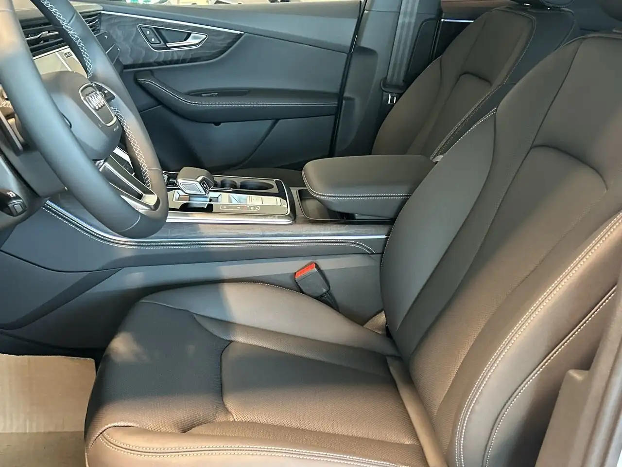 Audi Q7 снимка Audi Q7