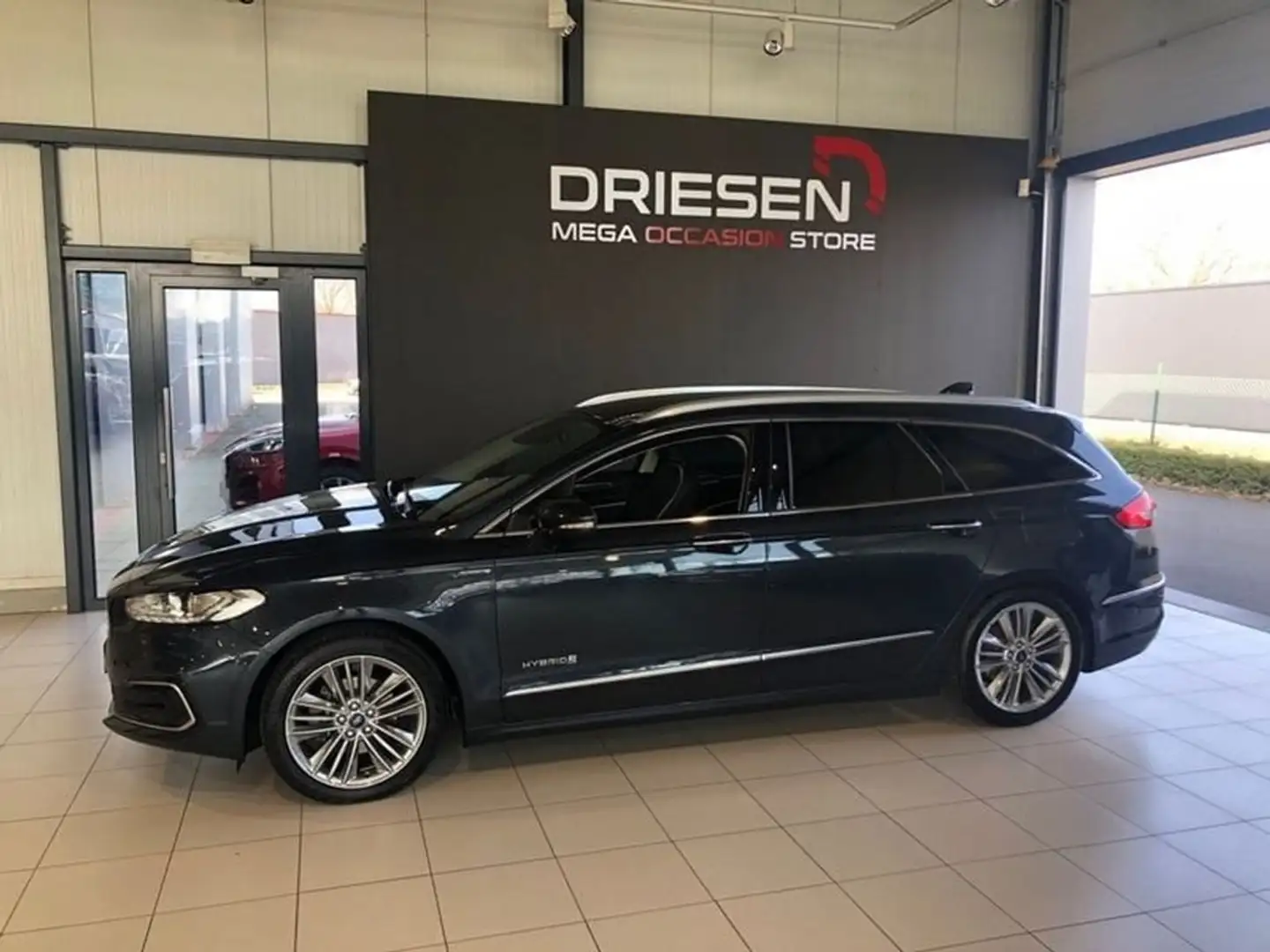 Ford Mondeo HYBRID VIGNALE   BIJ DRIESEN IN BREE   089/461610 Bleu - 1