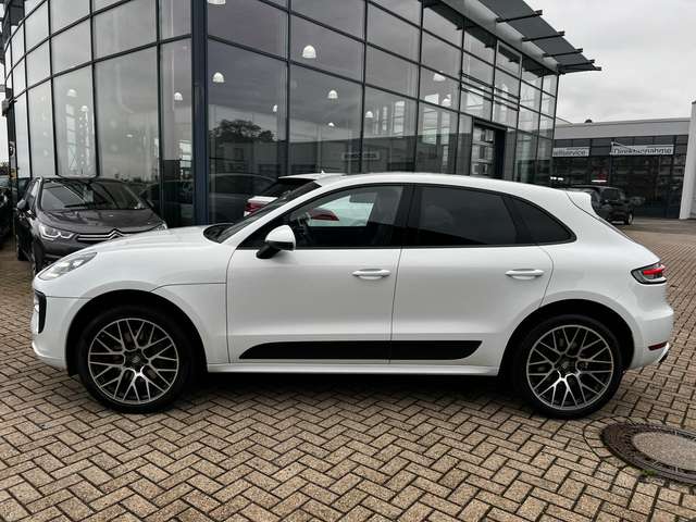 Porsche Macan S PDK Chrono+Pano Dach+8-fach Bereift