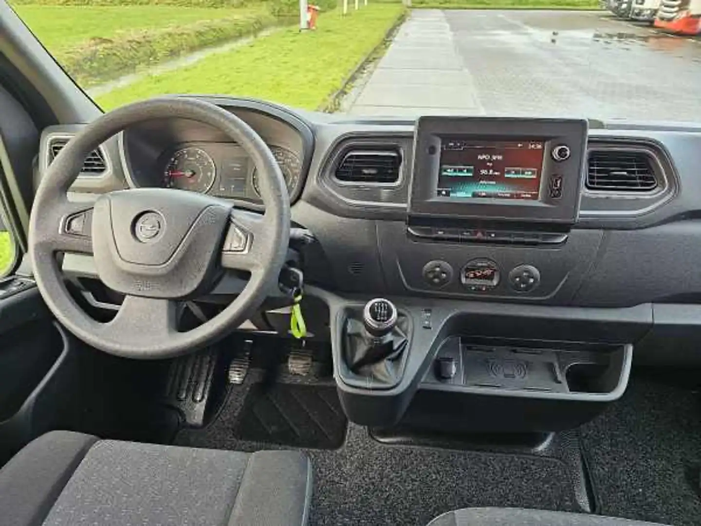 Opel Movano 2.3 Turbo L3H2 Zwart - 1