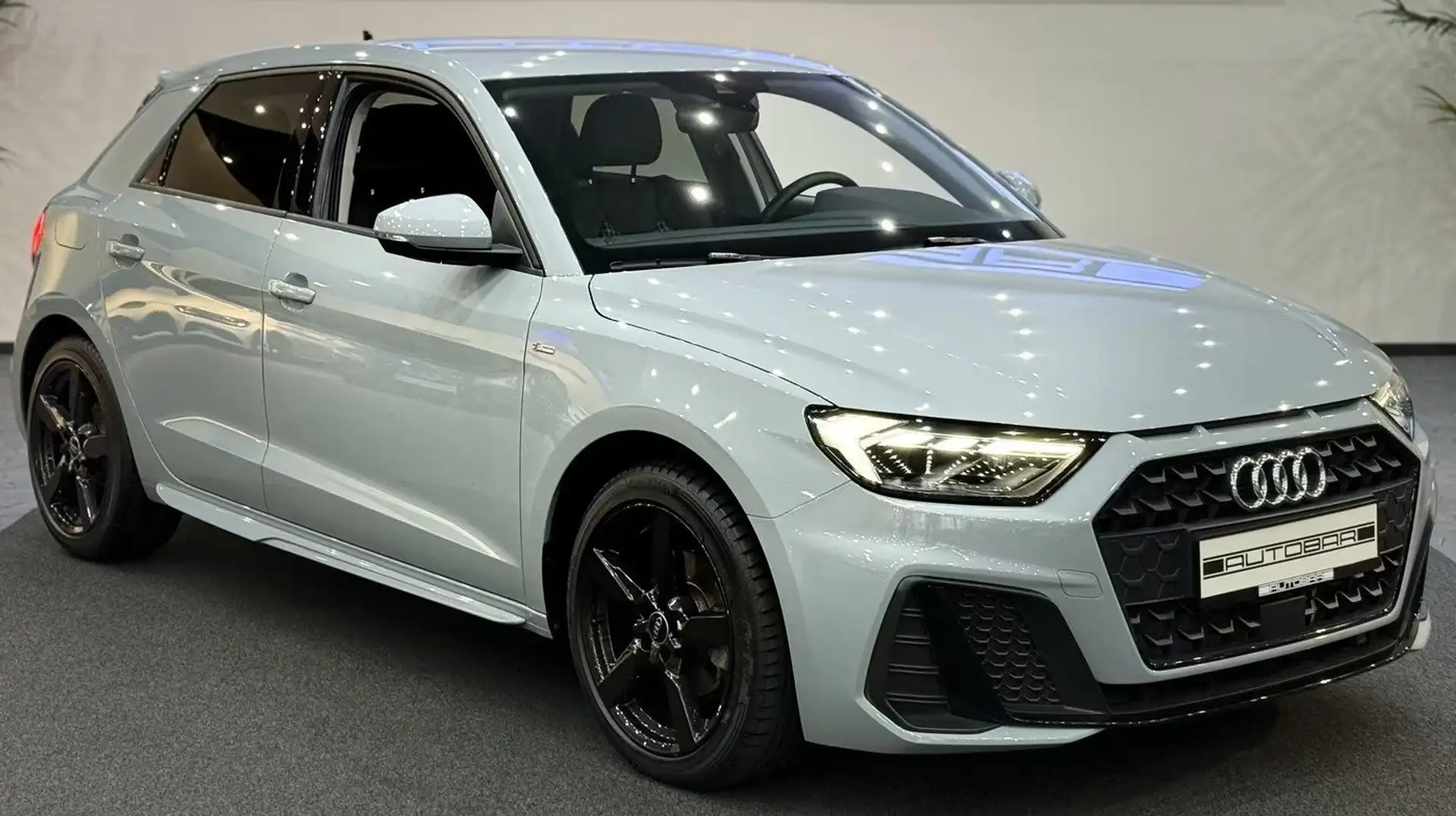 Audi A1 A1 Sportback 30 1.0 tfsi S Line 110cv s-tronic Argent - 2