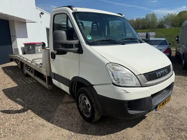 Iveco Daily view 2