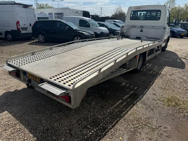 Iveco Daily view 4
