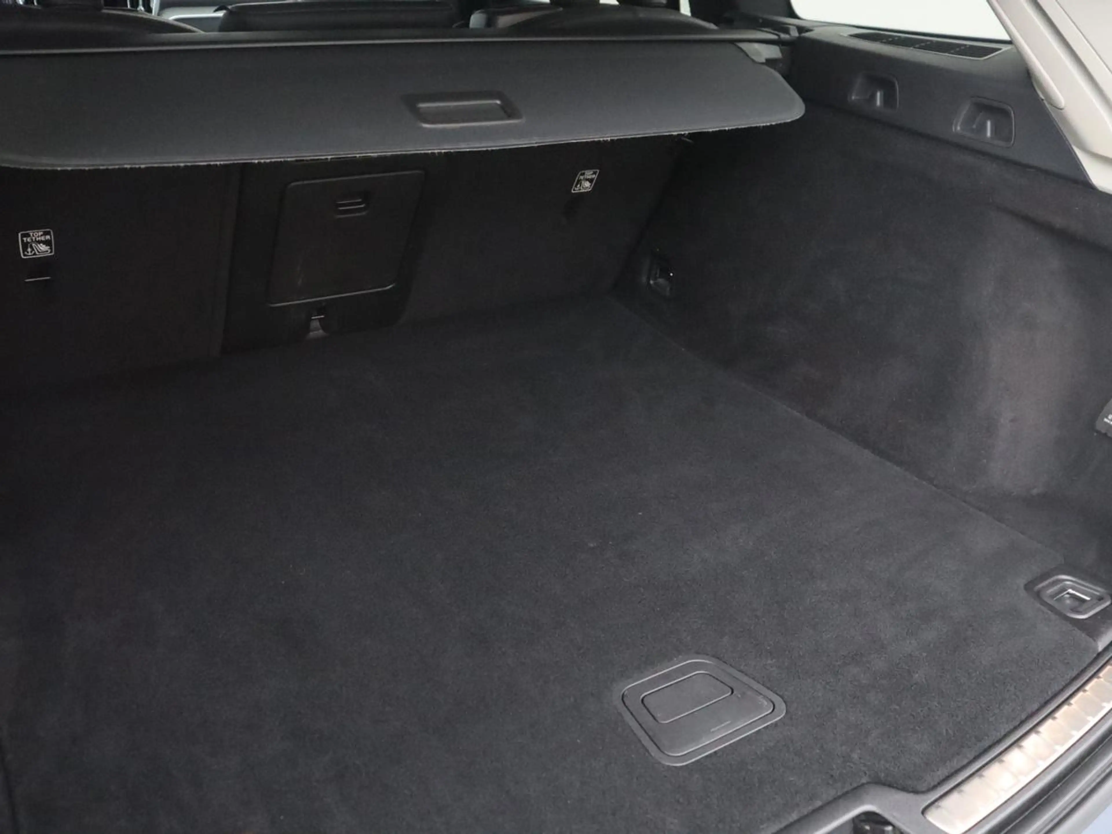 Volvo V60 2.0 T8 Recharge AWD Inscription | SOH 82% | Trekha — photo 38