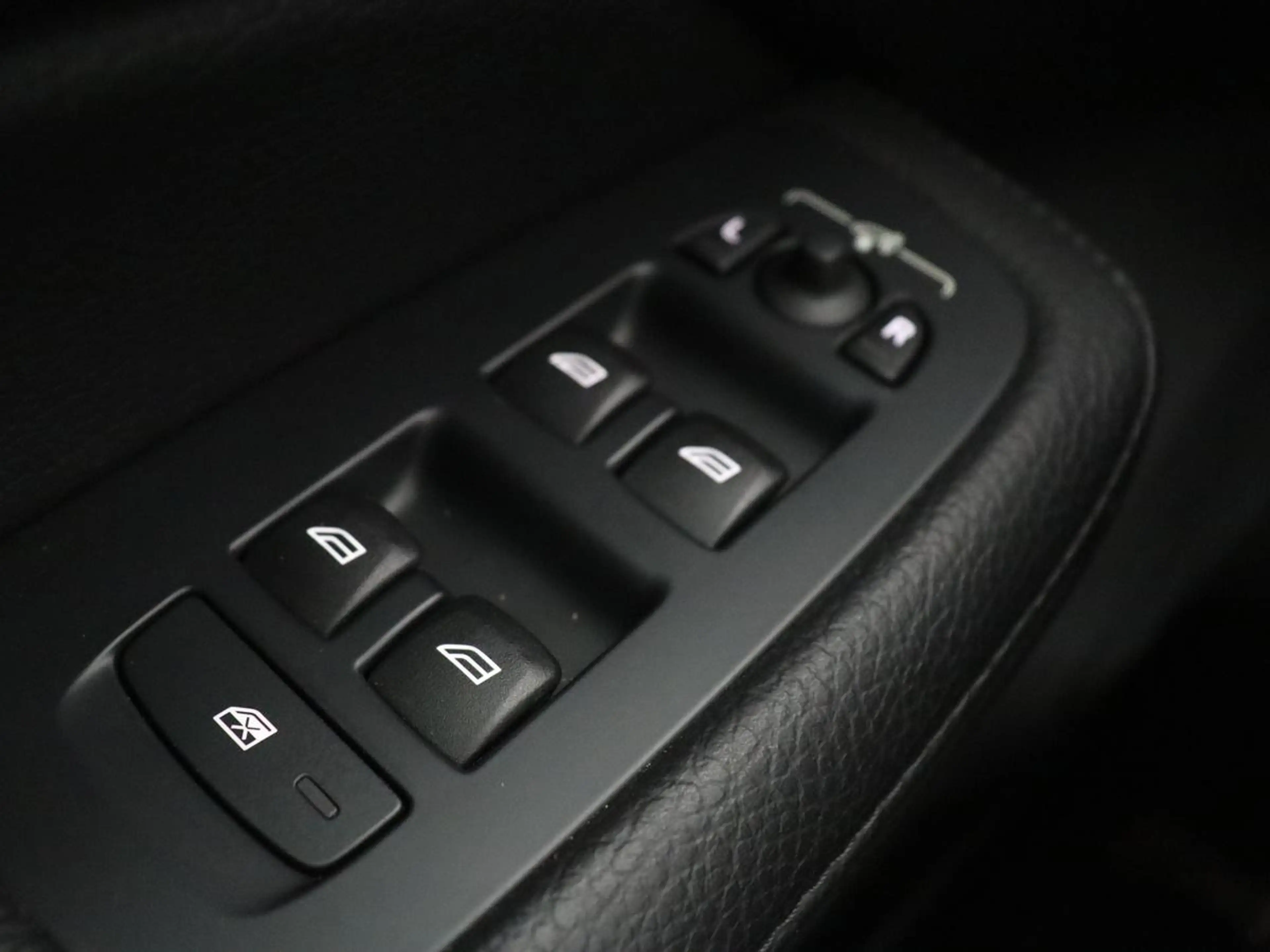 Volvo V60 2.0 T8 Recharge AWD Inscription | SOH 82% | Trekha — photo 22