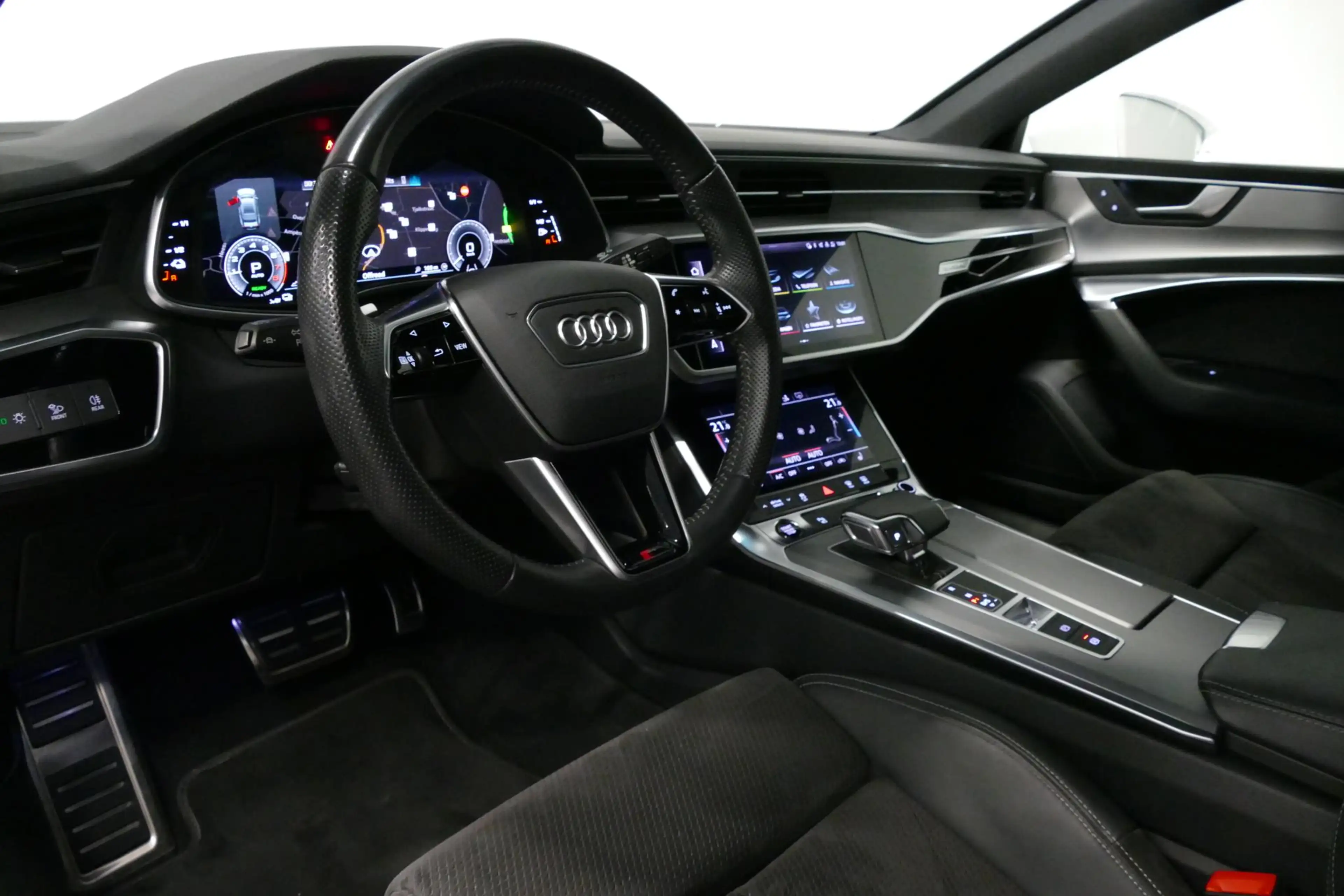 Audi A7 Sportback 50 TFSI e quattro Pro Line S / S Line / — photo 6