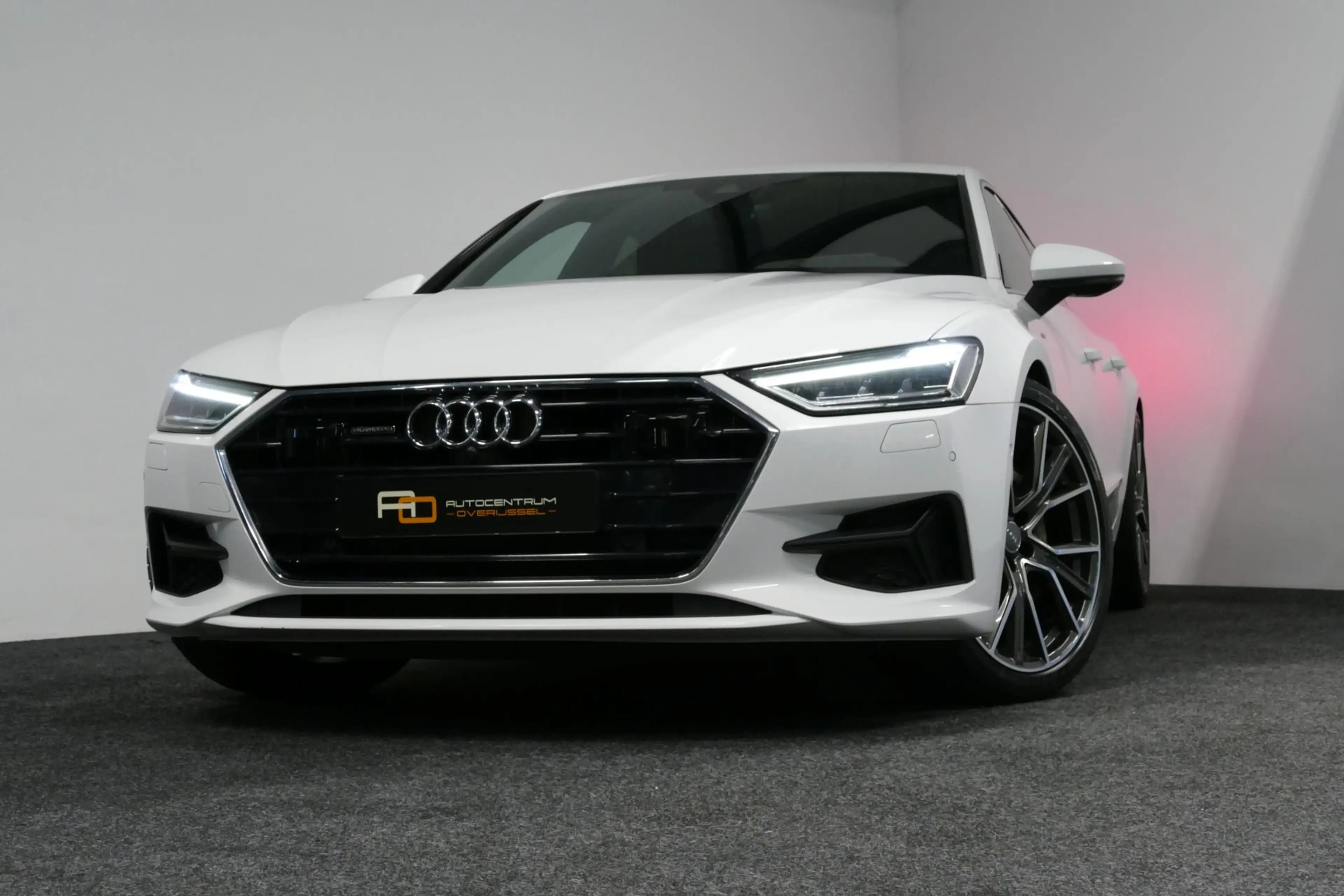 Audi A7 Sportback 50 TFSI e quattro Pro Line S / S Line / — photo 17