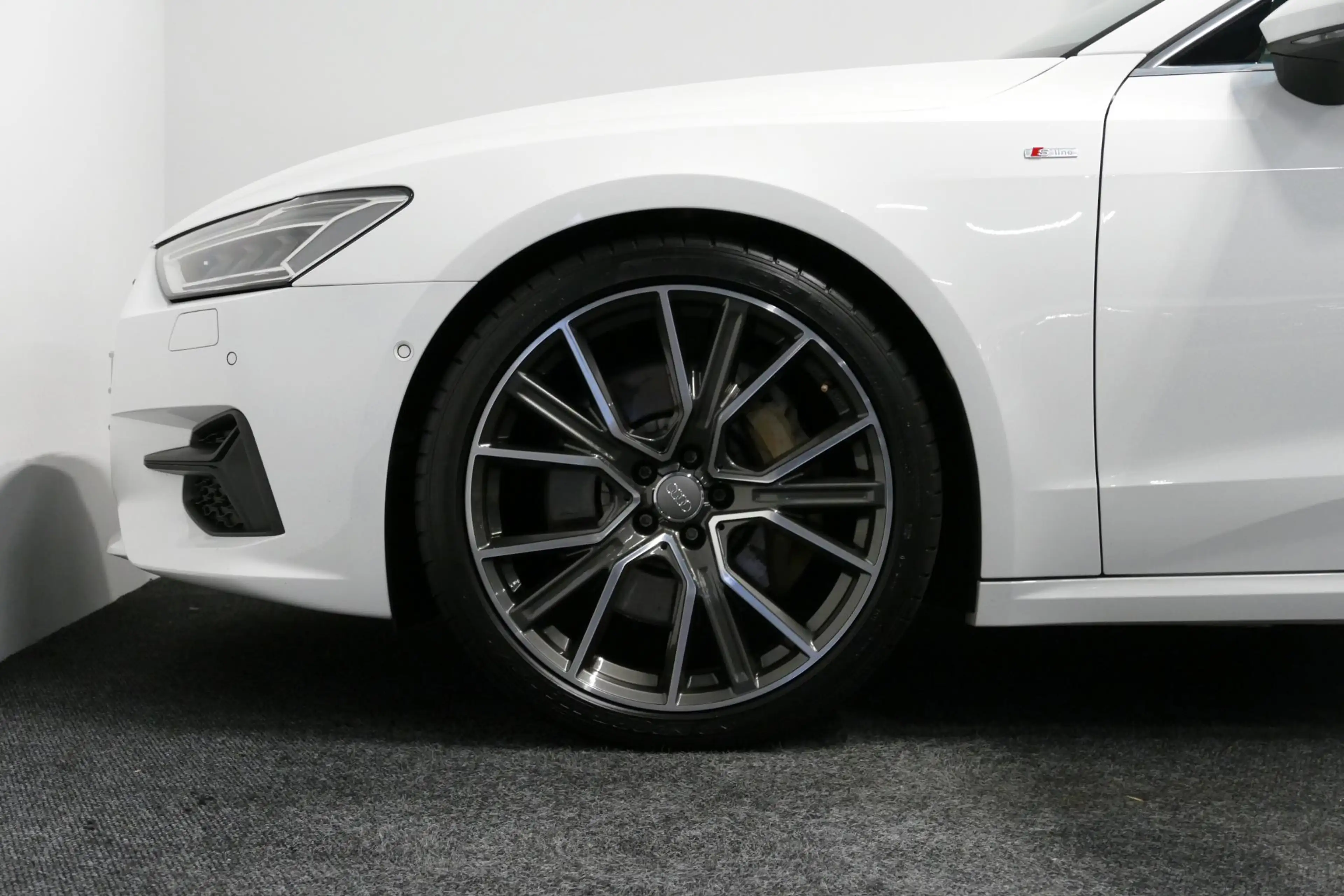 Audi A7 Sportback 50 TFSI e quattro Pro Line S / S Line / — photo 28