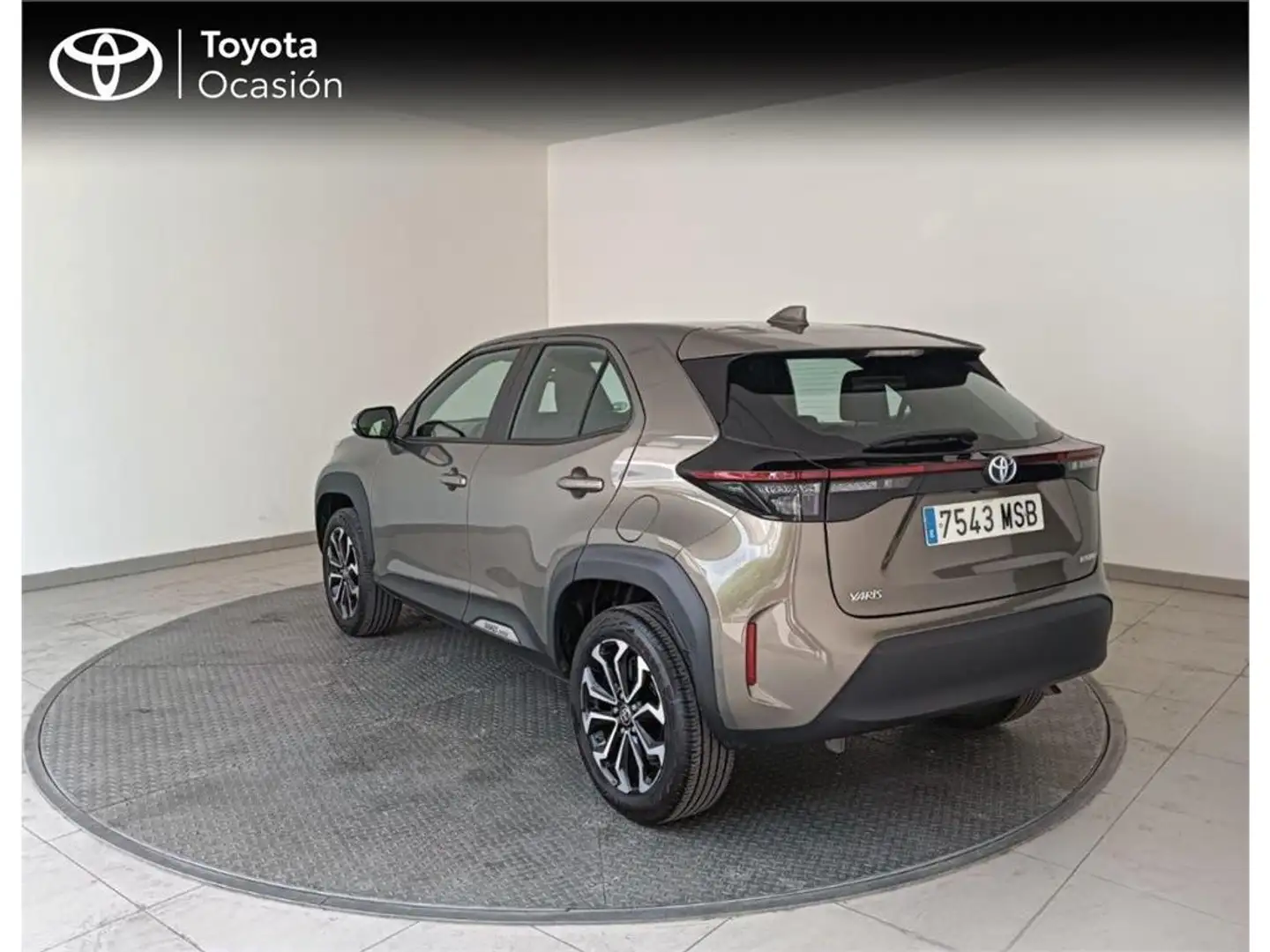 Toyota Yaris Cross 5 puertas Active Tech 120H e-CVT - 2