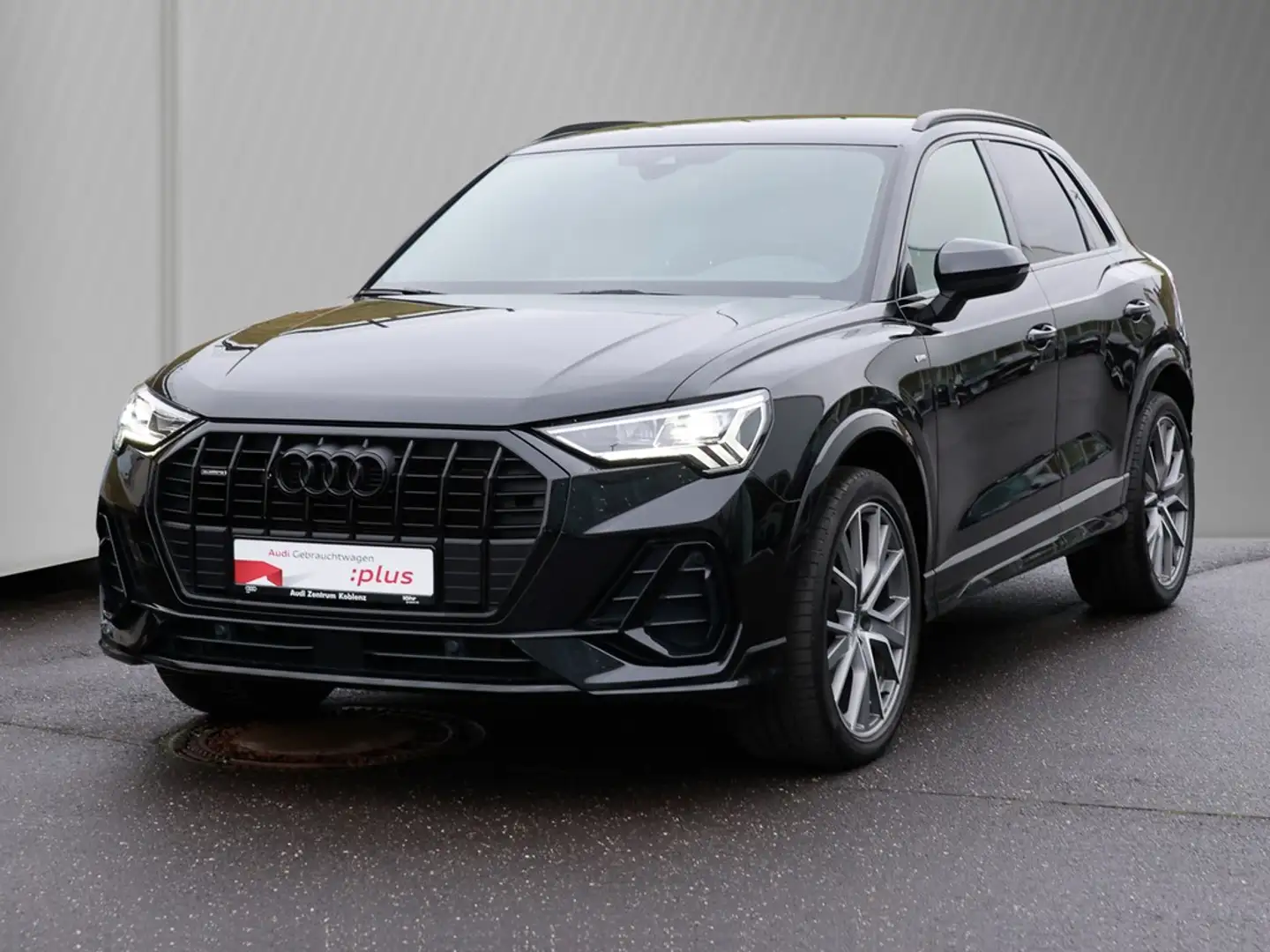 Audi Q3 40 TFSI S line Navi ACC AHK Kamera Business Zwart - 2