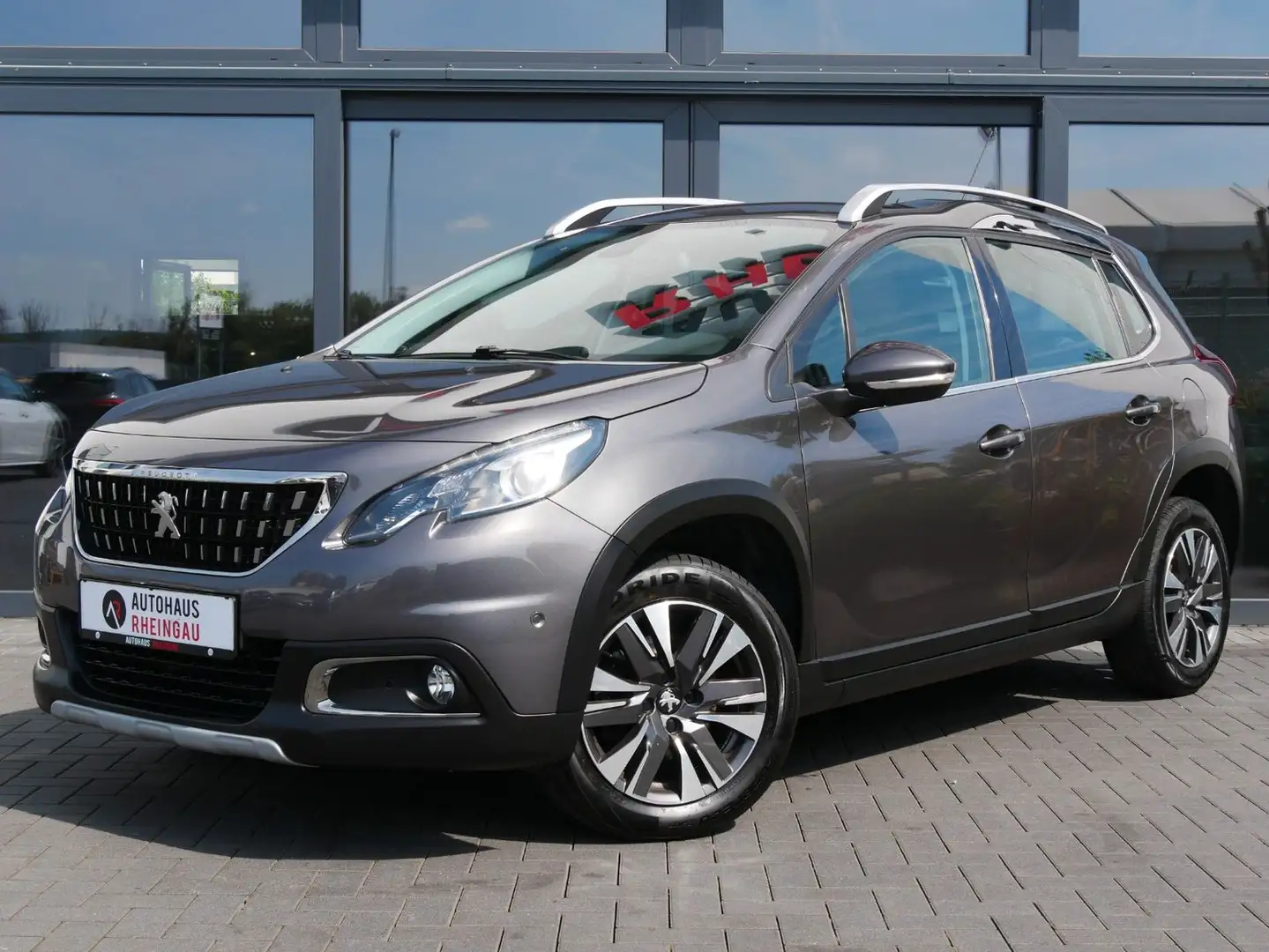Peugeot 2008 Allure 1.Hand PDC+RFK Grau - 1