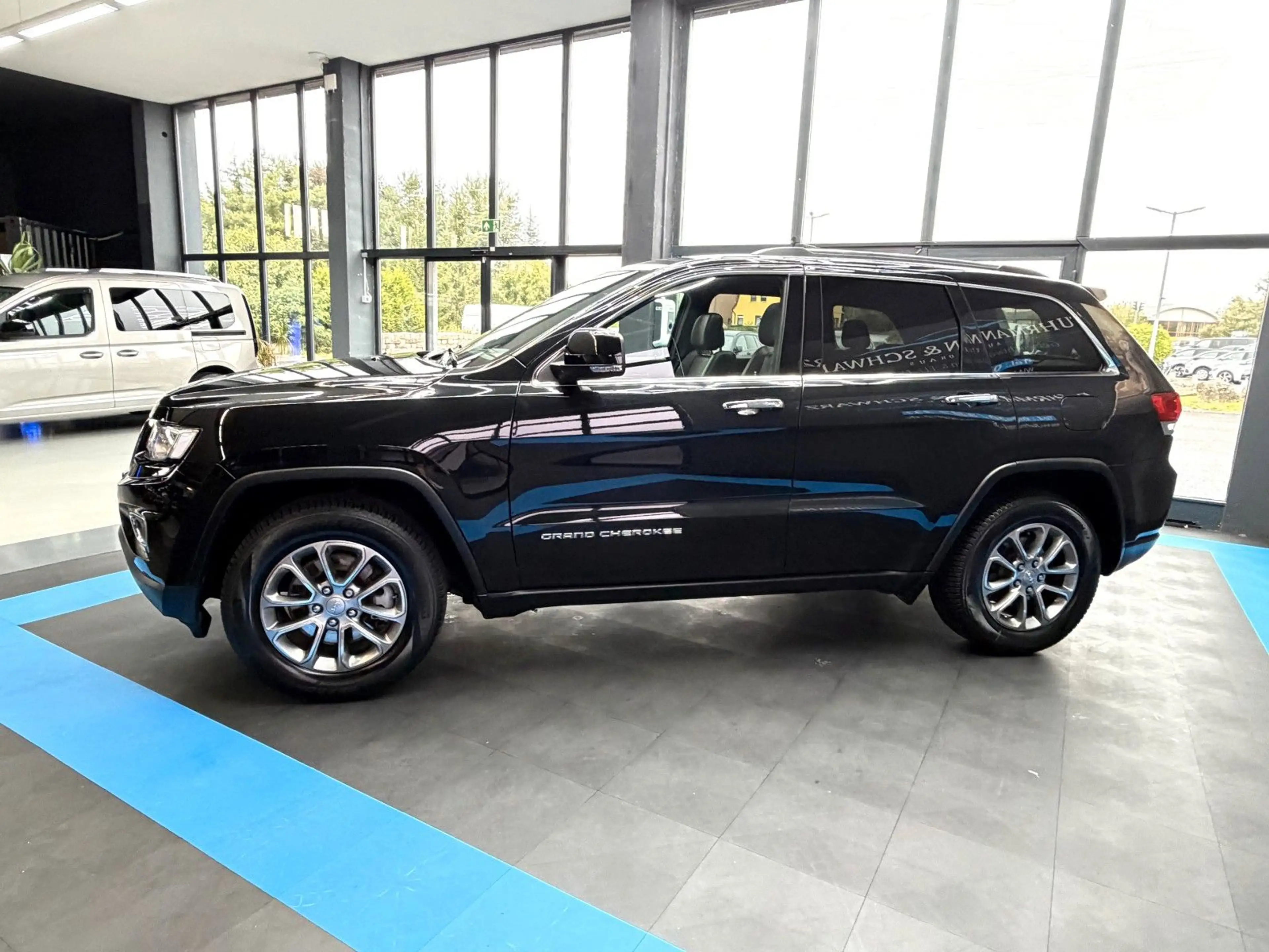 Jeep Grand Cherokee Cherokee3.0I Multijet Limited+Pano+Rfkm.+AHK+Nav — photo 8