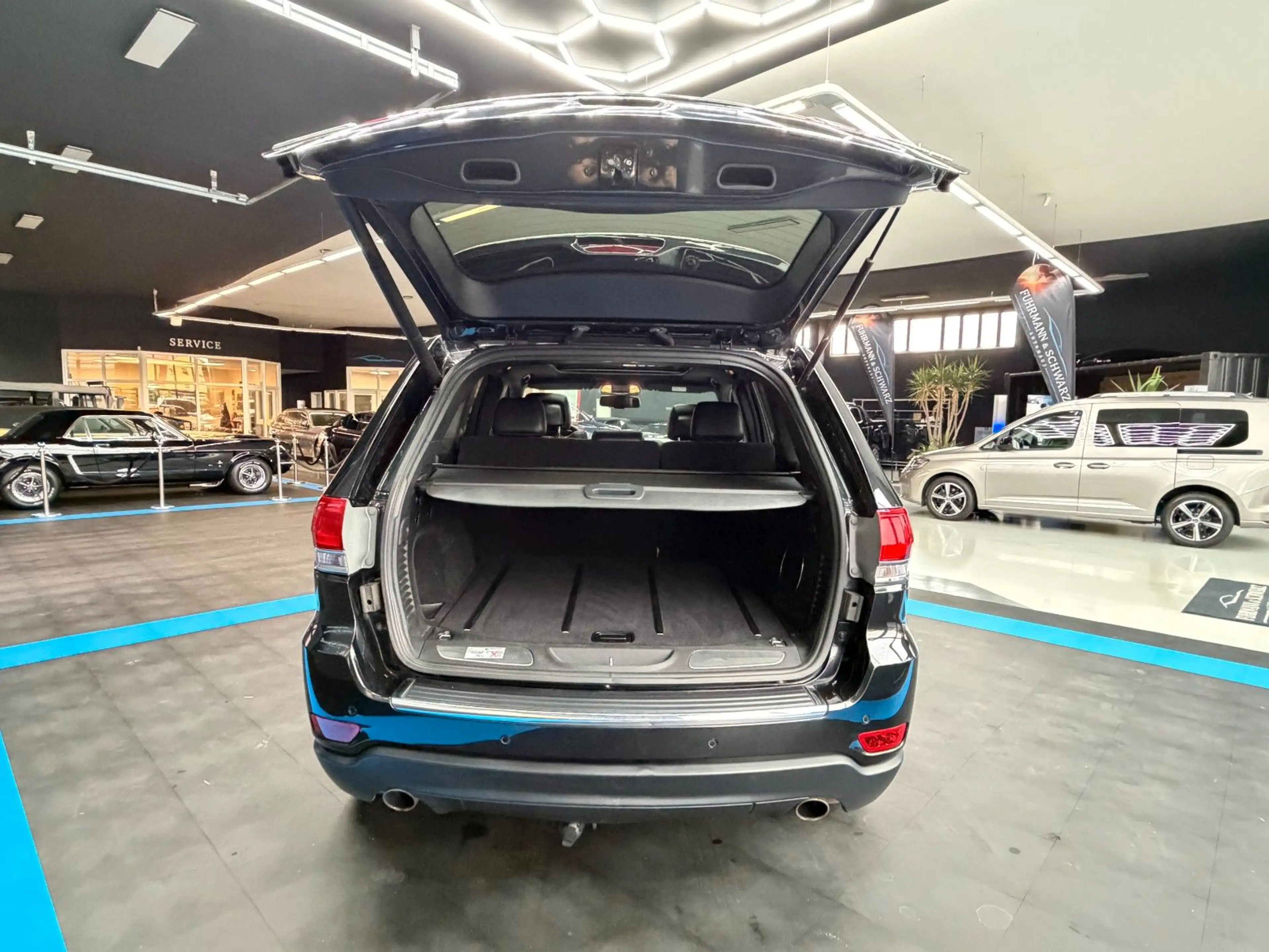 Jeep Grand Cherokee Cherokee3.0I Multijet Limited+Pano+Rfkm.+AHK+Nav — photo 12