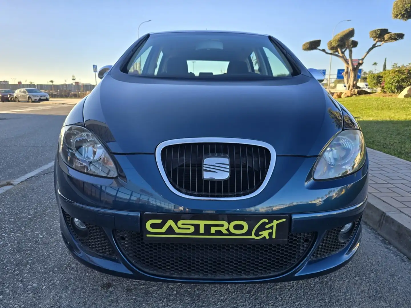 SEAT Altea 1.9TDI Stylance Bleu - 2