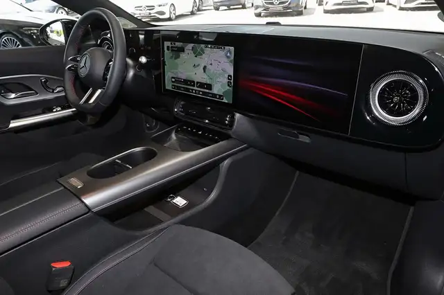 Mercedes-Benz Cla view 8
