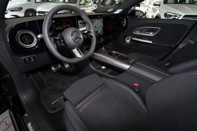 Mercedes-Benz Cla view 9