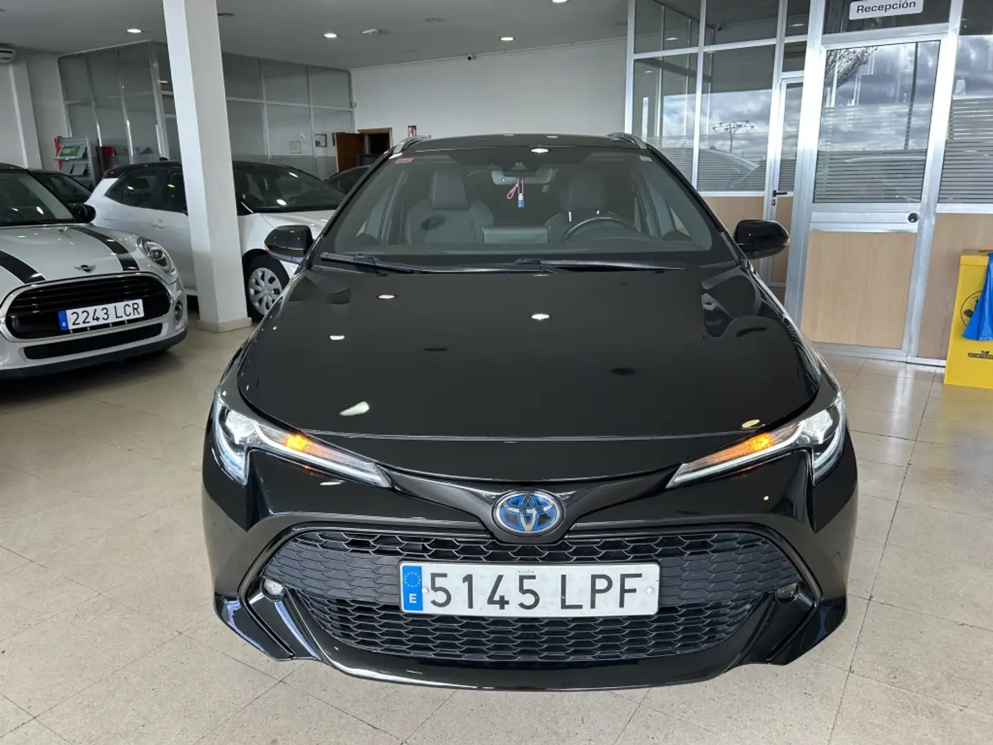 Toyota Corolla Touring Sports 180H Style Negro - 2