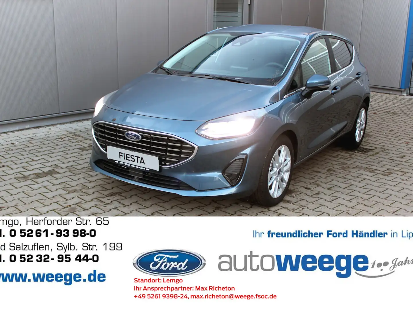 Ford Fiesta Titanium Blau - 1
