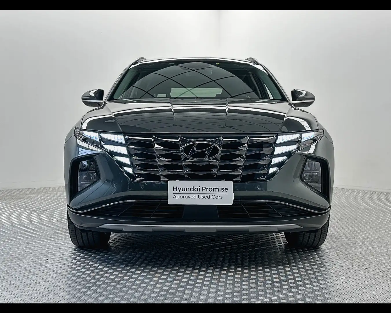 Hyundai TUCSON 1.6 PHEV 4WD aut. Exellence Grigio - 2
