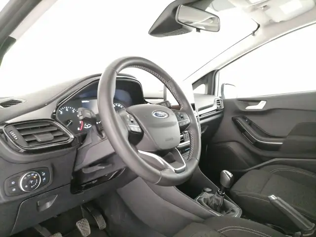 Ford Fiesta view 11