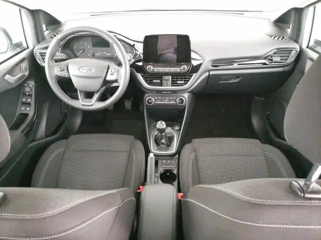 Ford Fiesta view 9