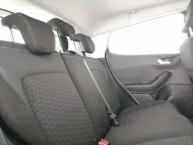 Ford Fiesta view 8
