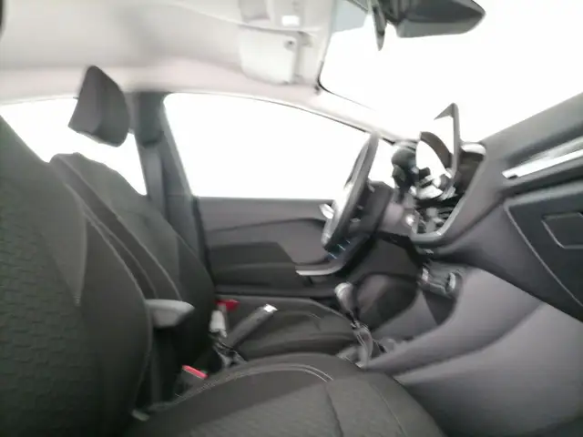 Ford Fiesta view 6