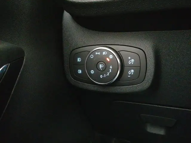 Ford Fiesta view 25
