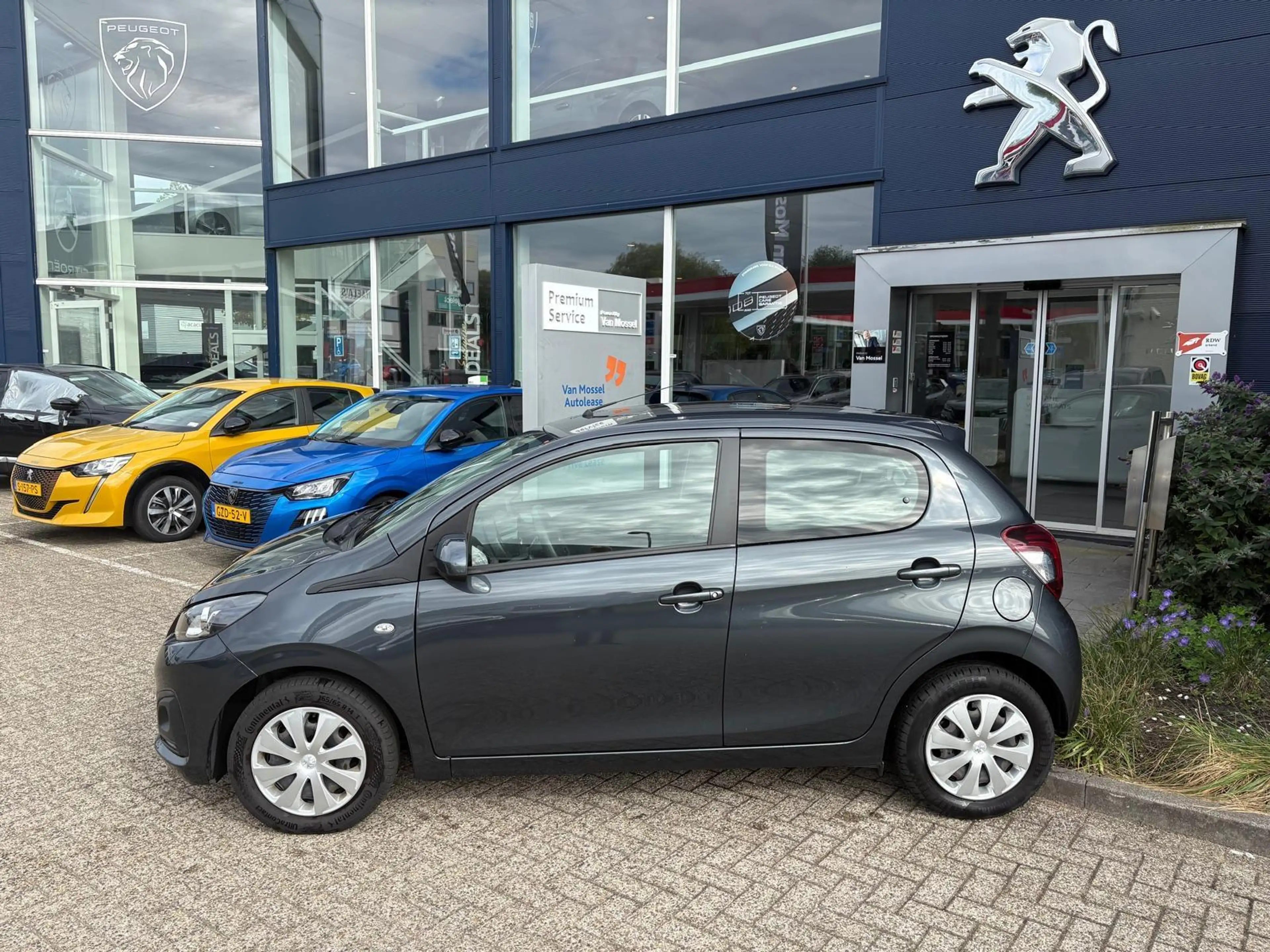 Peugeot 108 1.0 e-VTi Active — photo 3