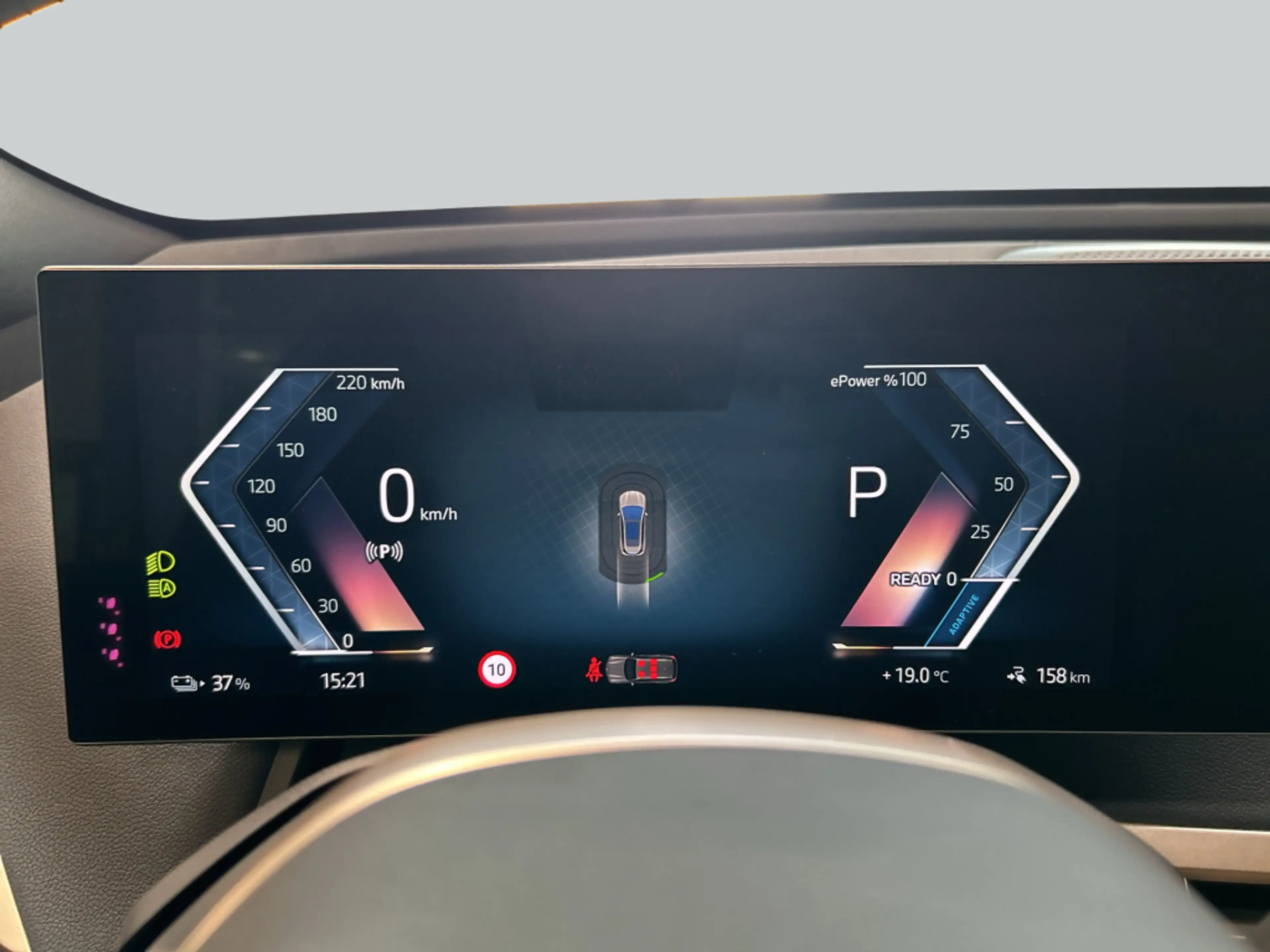 BMW iX xDrive40 AHK Navi H&K SHZ — photo 19